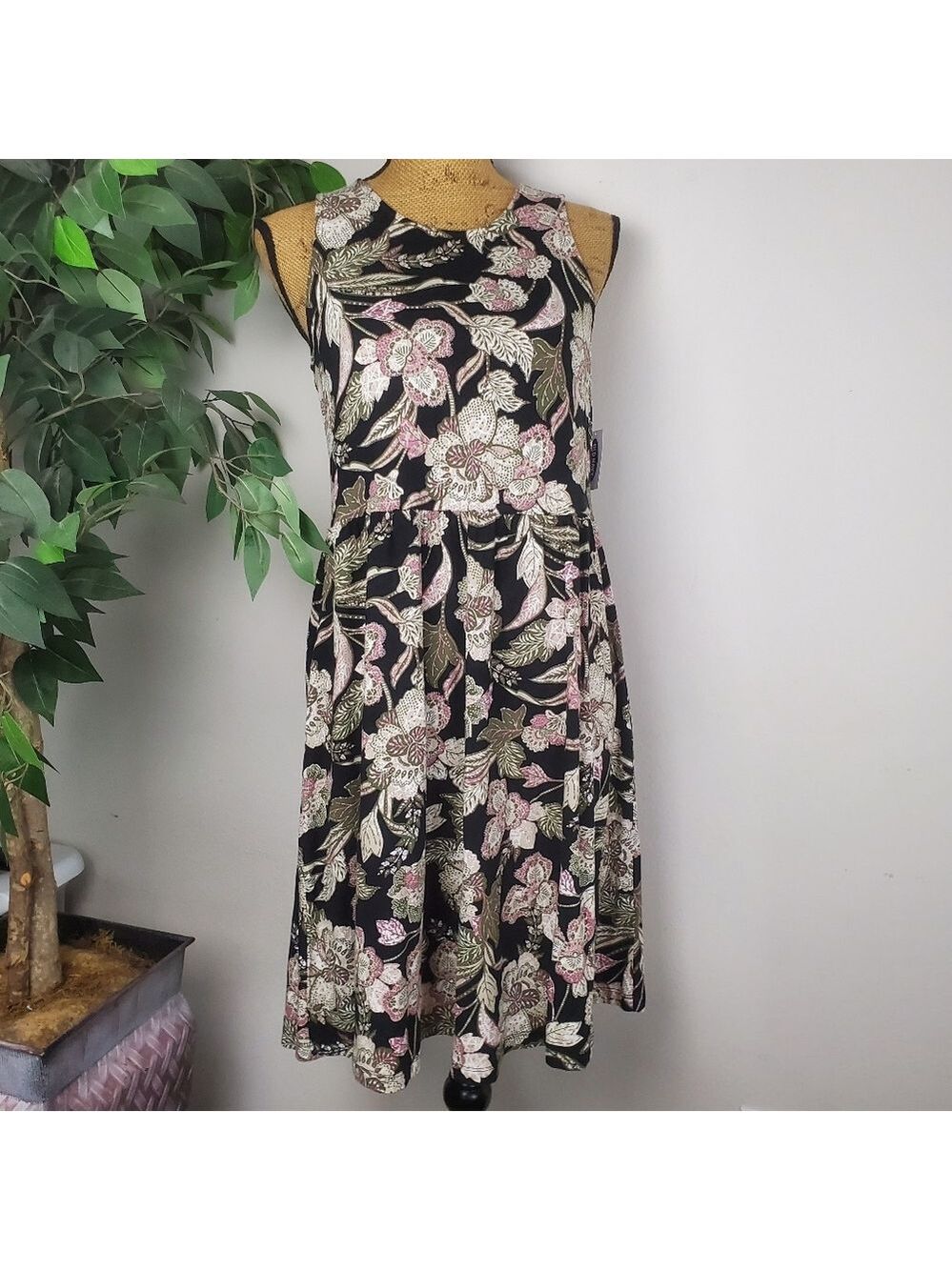 NEW Old Navy Black Floral Pastel Pink Midi Dress Women's Size Small